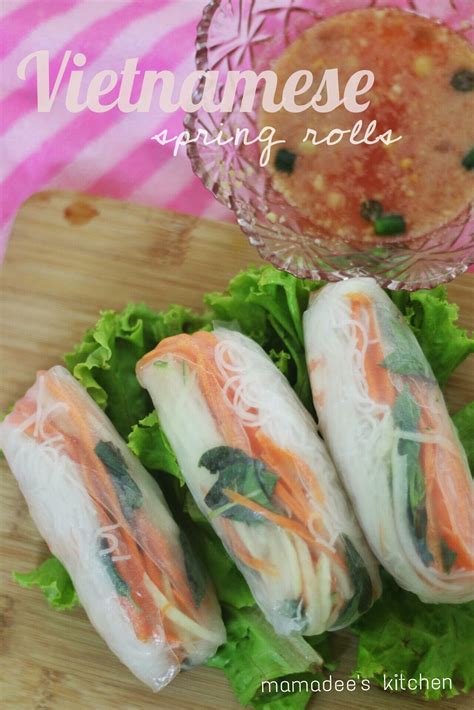 Before doing either they need to be folded and rolled in a particular way. mamadee's kitchen: Vietnamese spring rolls/ popia