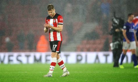 Stuart armstrong (born 30 march 1992) is a scottish professional footballer who plays as a midfielder for premier league club southampton and the scotland national team. Celtic fans react to Stuart Armstrong suffering 9-0 ...