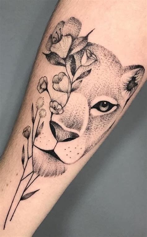 60 Tatuajes De Leones Para Mujer Que Te Encantarán