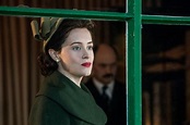 The Crown Season 2 Review: An Exceptional Return to Royal Life | Collider