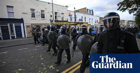 London Riots Day Three In Pictures Uk News The Guardian