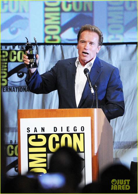Arnold Schwarzenegger Confirms Twins Sequel Photo Arnold