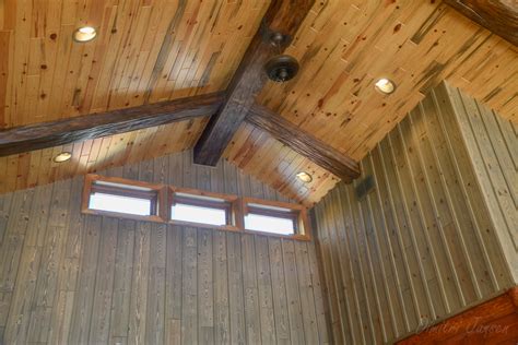 This product is ideal for customers who are going add a lighter touch to your space with white pine beaded ceiling and walls. Discount Paneling - Knotty Pine | Value Line Paneling