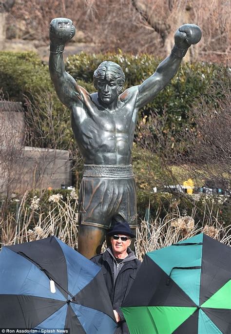 Sylvester Stallone Adds Rocky Statue To His Collection Daily Mail Online