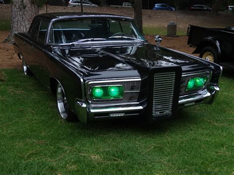 Chrysler Imperial Black Beauty With Weapon Green Hornet Kato Halloween