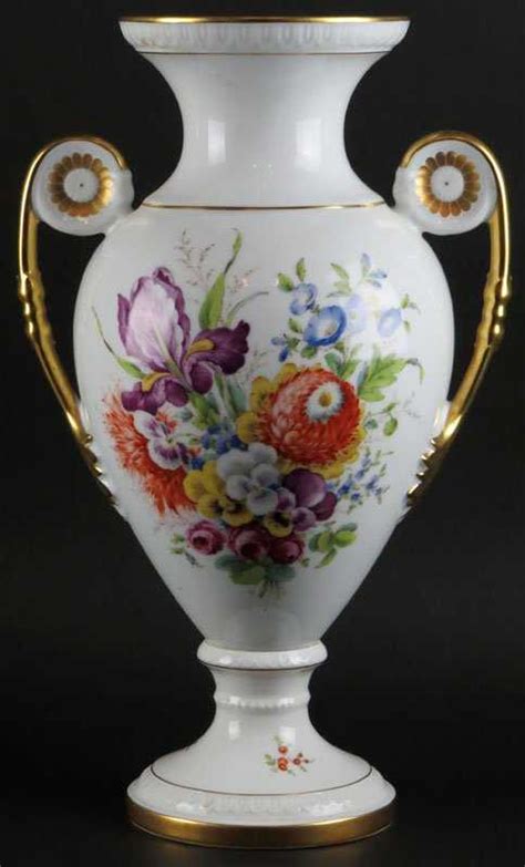 Large Kaiser Germany Porcelain Double Handles Vase Or