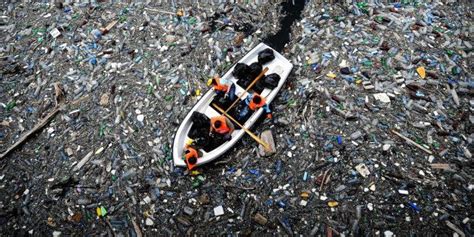 How The Oceans Became Choked With Plastic Huffpost Sustainability