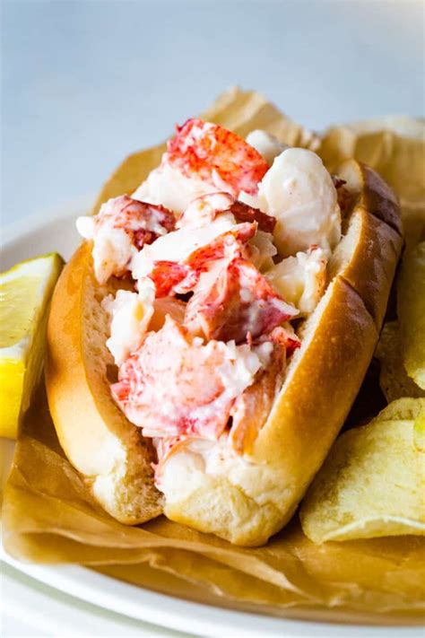 How To Make A Lobster Roll Cook Fast Eat Well