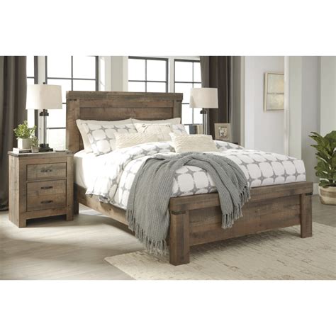 Trinell Queen Panel Bed By Signature Design By Ashley Nis270876652