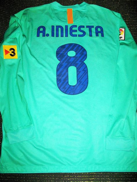 Iniesta Barcelona 2010 2011 Green Long Sleeve Jersey Shirt Camiseta Ma