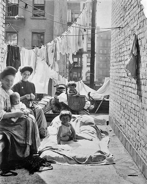 Tenement Living Nyc 1910 History Old Photos Photo