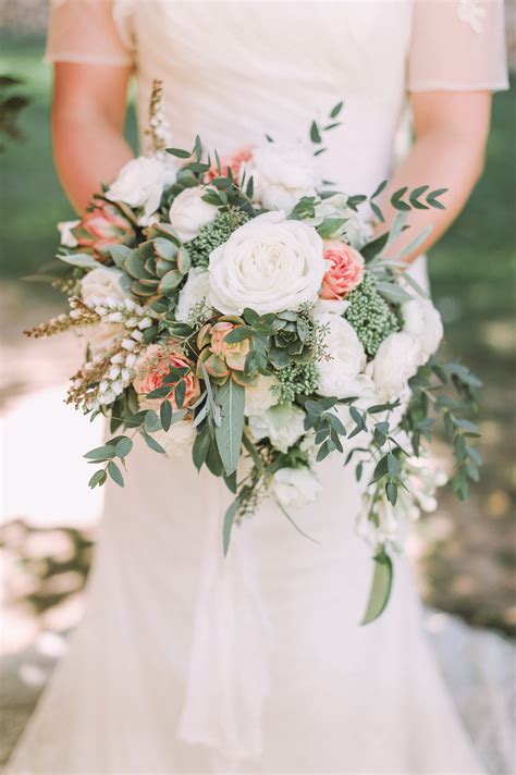 25 creative and unique succulent wedding bouquets ideas stylish wedd blog