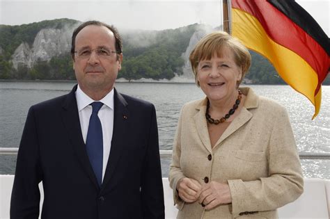 Merklova in Hollande bi gradila skupno Evropo