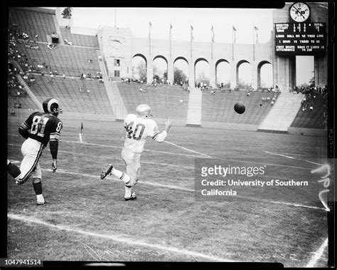 Football Professional October 25 1959 Los Angeles Rams Versus