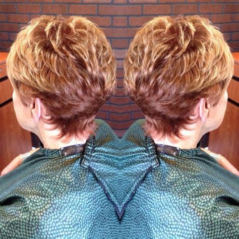 A mullet haircut, which was an extremely popular hairstyle in the 80s, is surprisingly making somewhat of a comeback for the hipster and millennial set. 90 Classy and Simple Short Hairstyles for Women over 50 | Short hair styles, Best short haircuts ...