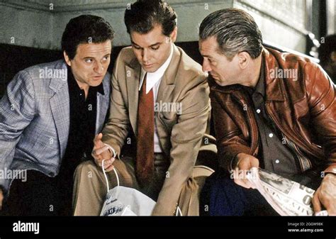 De Niro Goodfellas 1990 Hi Res Stock Photography And Images Alamy