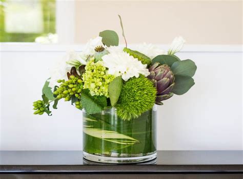 Choose from thousands of designs or create your own today! Modern Masculine Birthday | Fresh flowers arrangements ...