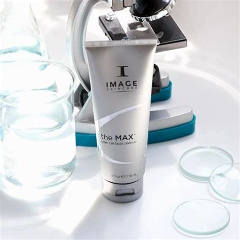 The Max™ Stem Cell Facial Cleanser Medspaatvillagio