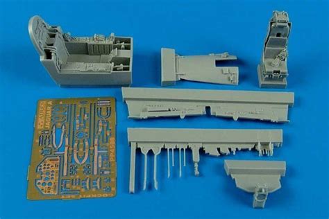 Sepecat Jaguar A Cockpit Set Kitty Hawk · Aires Hobby Models · 4588 · 148