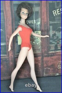 Vintage Brunette Barbie Doll Bubblecut BOX Red Swimsuit Bubble Cut Bubblegum Lip Vintage Japan