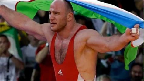 Uzbekistan Heavyweight Artur Taymazov Wins 3rd Straight Olympic Gold