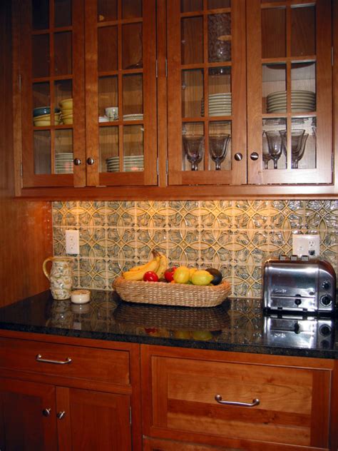 Ceramic tiles a mere microshade lighter (or darker) than those conforming to pratt & larson's standard color schemes are bound for. VR Bas Relief Backsplash - Traditional - Kitchen ...