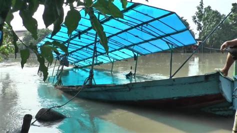 Belasan Perahu Tambang Di Surabaya Ternyata Beroperasi Tanpa Izin