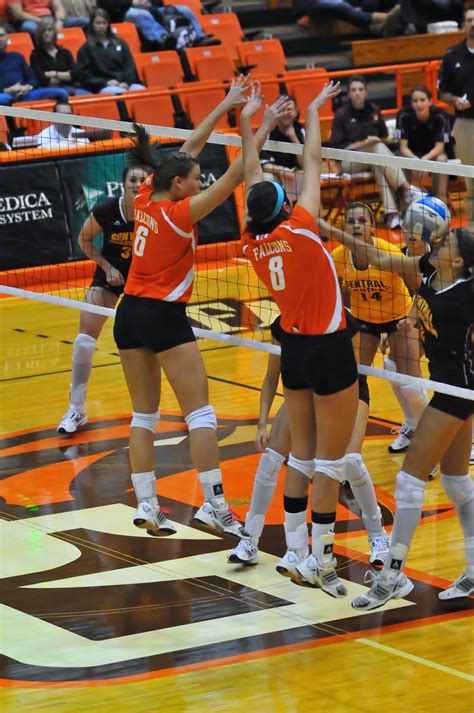Bowling Green Volleyball Falcons Are Big Time In The Classroom