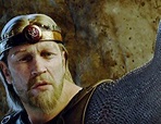 "Beowulf" Analysis: Hubris Makes Beowulf a Tragic Hero - Owlcation