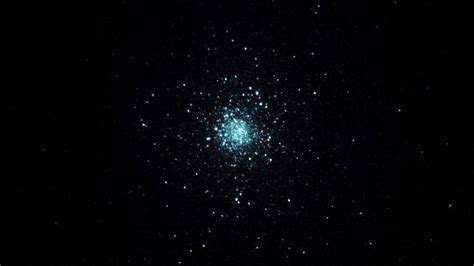 m5 globular cluster 120x via white phosphor night vision in real time youtube