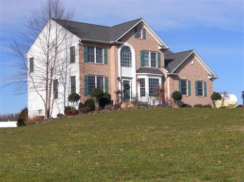 Updated kitchen with newer appliances and ceramic floors, hardwood on the main level family room and master searching for an apartment for rent in waldorf, md? Southern Maryland Homes for Sale and Southern MD Real ...