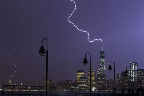 New York Dual Lightning Photo By Juan Osorio — National Geographic Your