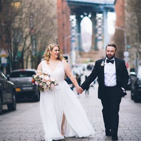Nun sorgen sie gar nicht um die größe ihres hochzeitskleids. Fließend Brautkleid Große Größen Hochzeitskleid Für ...