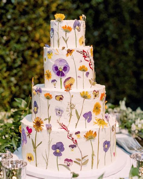 Browse through our list of wedding cake ideas and pictures! These Are The Best Wedding Cake Trends of 2019 | A Practical Wedding