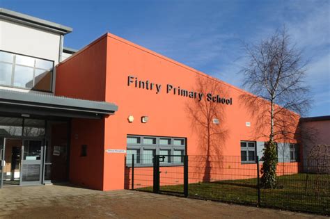 Shock As Parents Learn Pupils At Dundee Schools Share Snapchat Suicide