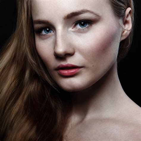 45 Stunning Portraits Of Gorgeous Girls Lava360