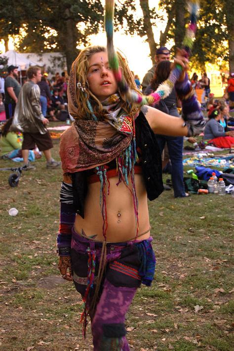 Perfekt10 Festival Rave Hippies Public Pin 42934753