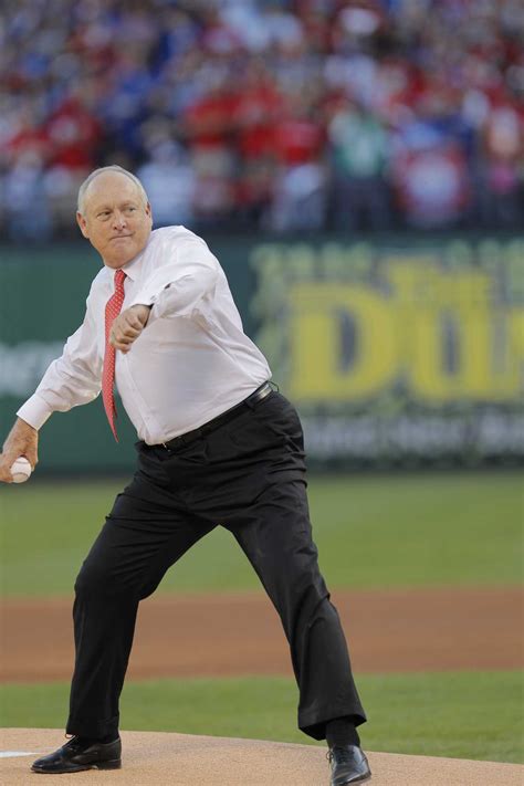 Ex-Astro Nolan Ryan reportedly on verge of leaving Texas Rangers