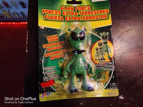 29 Alien Force 5570 Mint In Box Action Figure Movin On Estate Sales