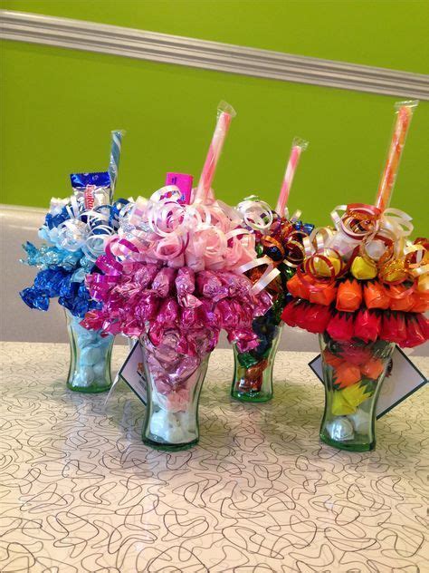 Mini Candy Bouquetsundaes Sweet Ideas Candy Crafts Candy Bouquet