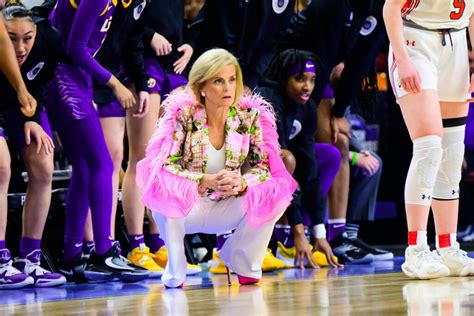 Kim Mulkey S Head Turning Fashion Choices Are All Part Of Her Winning Mindset InRegister