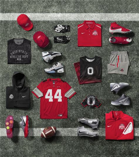 Nike College Football Playoff Diamond Quest Collection