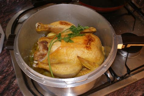No dudes en probarla, seguro que la preparación del pollo asado: Recetas de cocina del chef Antuan: Pollo asado en olla express