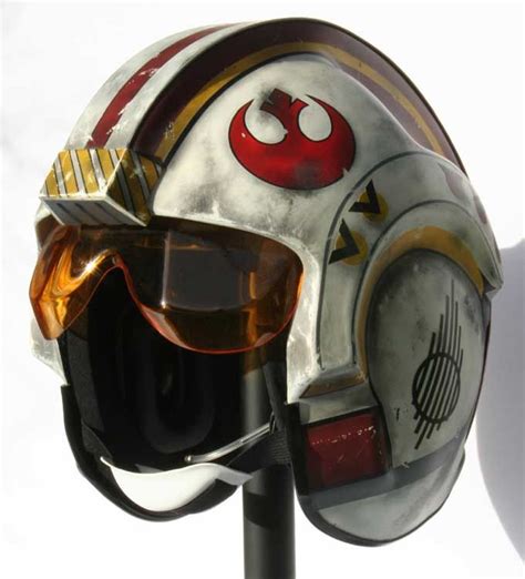 Hjc motorcycle helmets caught the attention of us geeks recently with their line of marvel inspired helmets. fan made X/Y Wing Fighter Pilot Helmets | Créa | Pinterest ...