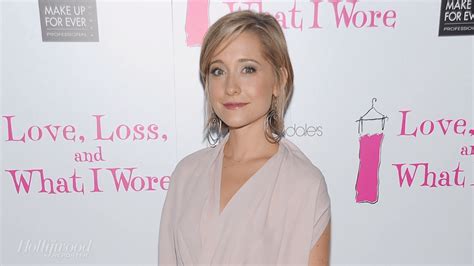 Smallville Actress Allison Mack Arrested In Alleged Cult Sex