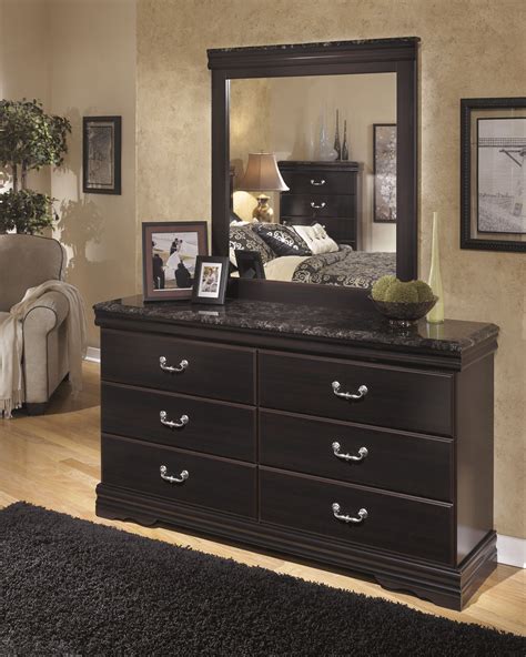 The Joy Of A Mirror Dresser For Your Bedroom