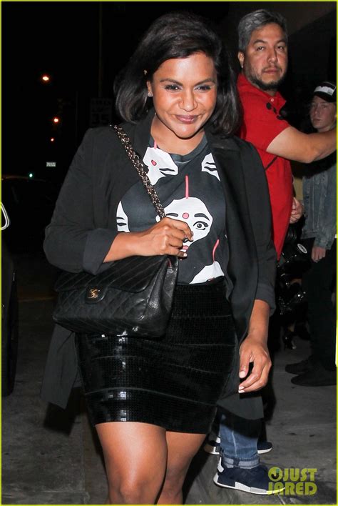 Mindy Kaling Bj Novak Grab Friendly Dinner At Catch La Photo