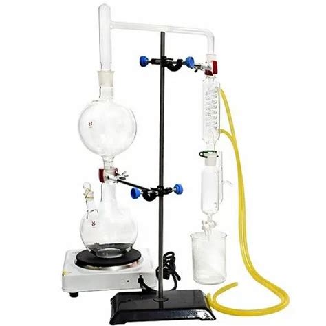 Essential Oil Steam Distillation Apparatus For Roses Spices Leaves