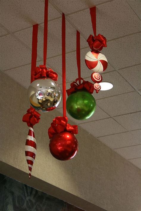 Easy Diy Office Christmas Decoration Ideas 16 Christmas Cubicle