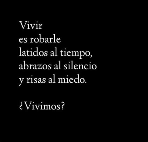 A Black And White Photo With The Words Vivimos